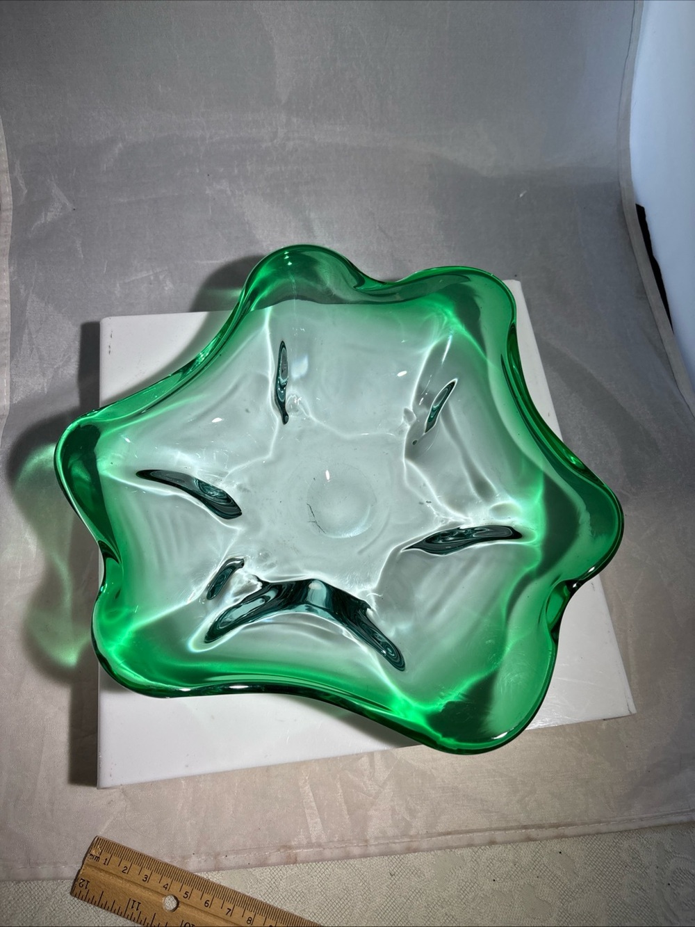 Murano Green Art Glass Centerpiece Bowl 10” 6-point Star